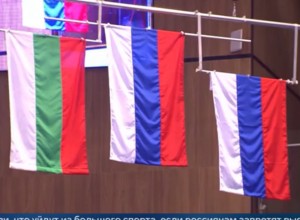 Тренер заявила о согласии почти всех лучших гимнастов на нейтральный флаг
