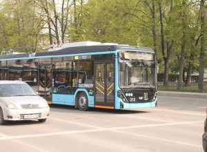 Не хватает 40% сотрудников: названы зарплаты водителей общественного транспорта Екатеринбурга