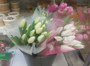 Объявление об аренде букета из 101 розы появилось в Екатеринбурге в преддверии 8 марта