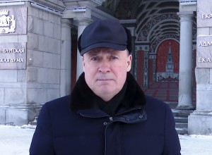 Мэр Екатеринбурга сообщил, почему город так плохо убран от снега
