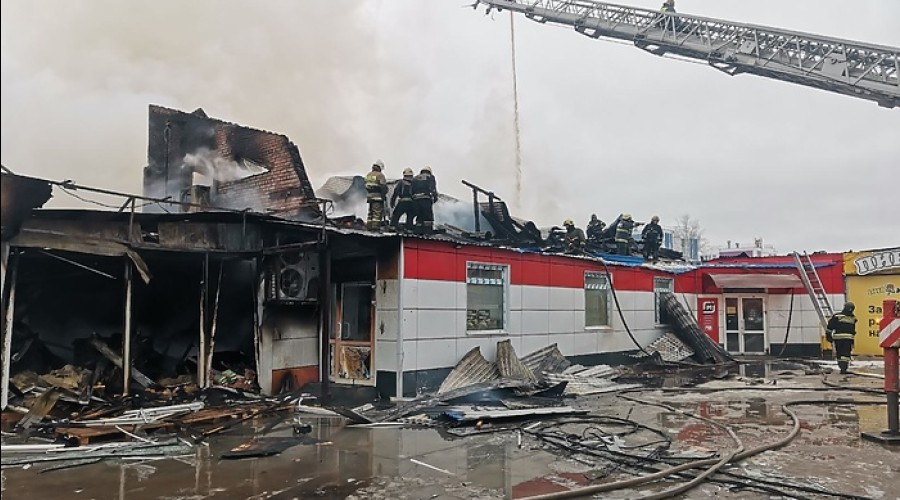 «Магнит» сгорел в результате разгерметизации газового баллона в Сургуте