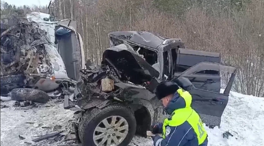 Женщина-пассажир внедорожника погибла в аварии в Туринском районе