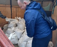 Депутат Бондаренко Елена и Территориальное Объединение Соседей подарили радость детям!