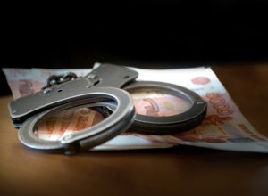 Обвинённый во взятке высокопоставленный екатеринбургский силовик отправился на СВО