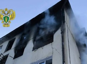 Жильцов дома в Первоуральске, где накануне произошел взрыв газа, отселяют в ПВР
