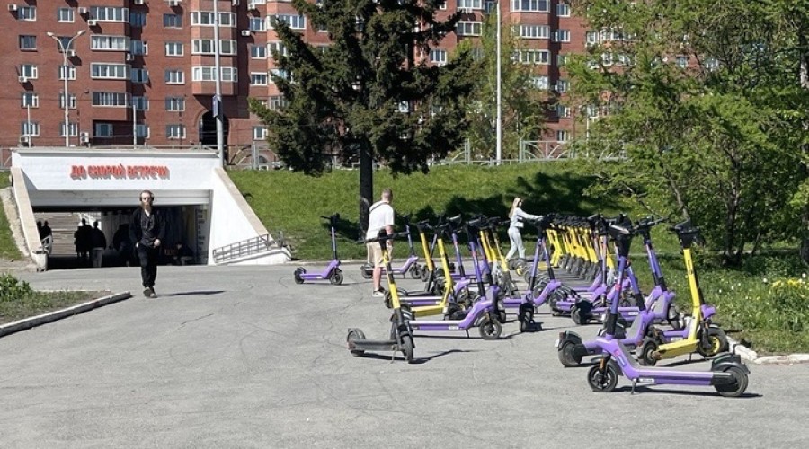 В Екатеринбурге могут полностью запретить электросамокаты