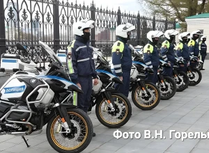 Свердловским полицейским дали команду зимние шапки сменить на летние фуражки
