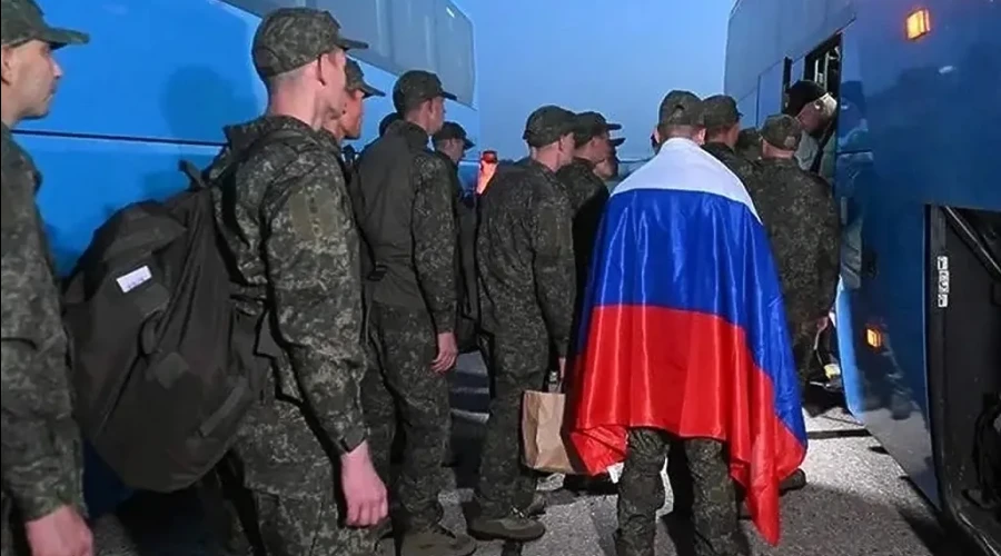 Двое свердловчан на Пасху возвращаются на родину из украинского плена