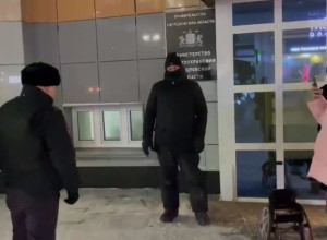 Облсуд отменил отцу Миши Бахтина наказание за пикет в день визита Путина