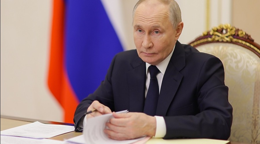 Путин поручил проработать вопрос ухода России с газового рынка Европы