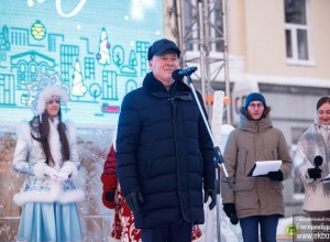 «Премиальный британский бренд». В Сети назвали стоимость пуховика мэра Екатеринбурга