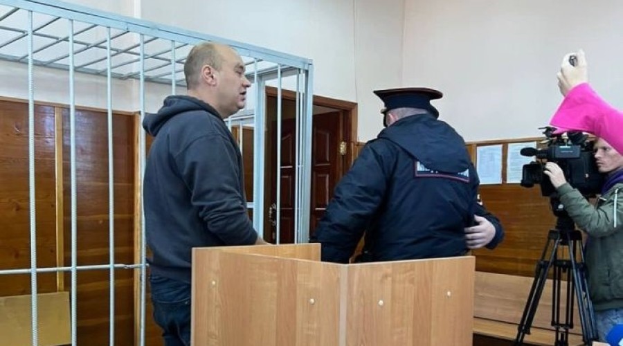 Скандальный екатеринбургский бизнесмен, который сел за жестокое избиение жены, ушел на СВО