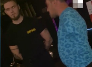 В Екатеринбурге фейс-контролеры отказались пустить в ночной клуб парня без руки