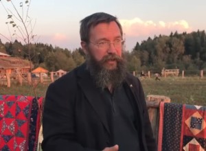 Православный миллиардер объявил о разводе с супругой и назвал своих детей «еретиками»