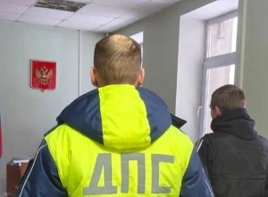 В Екатеринбурге за неповиновение требованиям госавтоинспекторов арестовали двух водителей