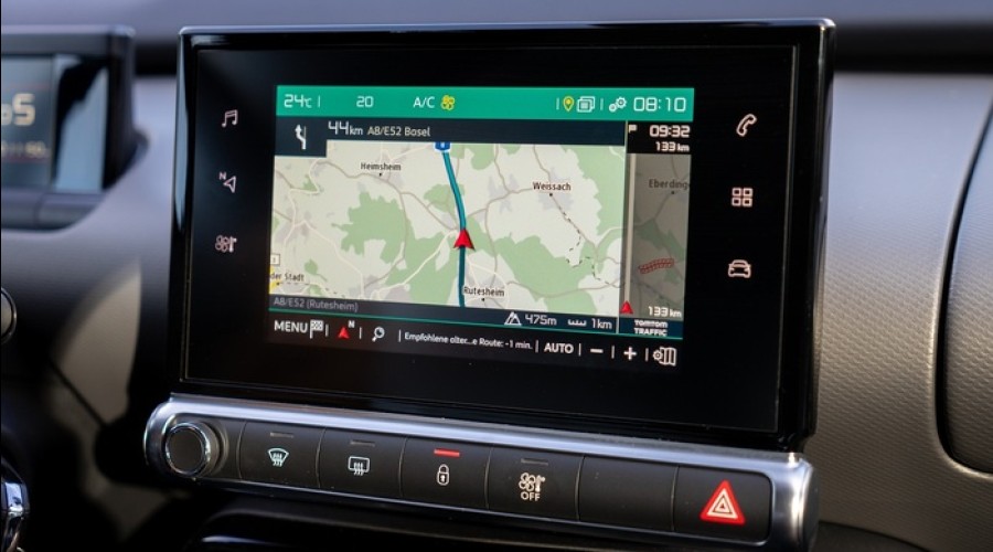 Екатеринбургские водители пожаловались на массовые сбои в работе GPS