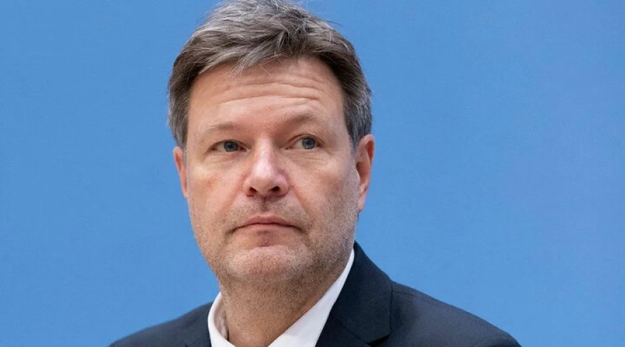 Вице-канцлер Германии Хабек назвал ужасающими масштабы антисемитизма в стране